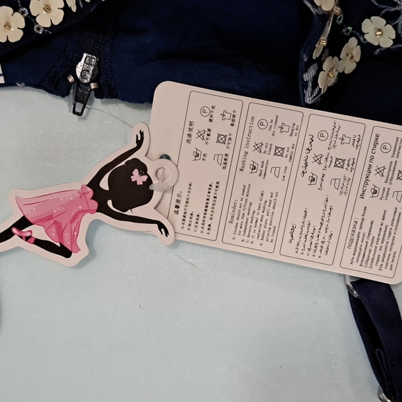 Navy kids formal. Sized 120 =  5/6t Hooked, embroidery w/white details. NWT. - Picture 7 of 8